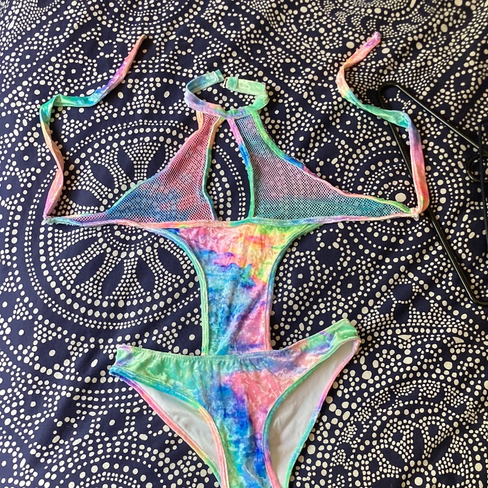 Cut out body suit